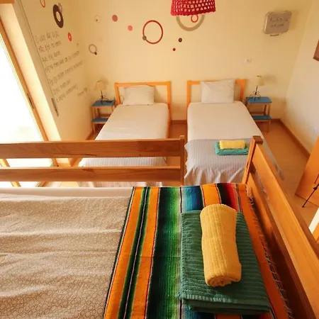 Couette-café Surf House *