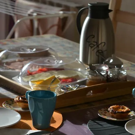 Bed and breakfast Surf House Baleal