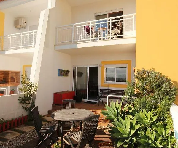 Bed & Breakfast Surf House *