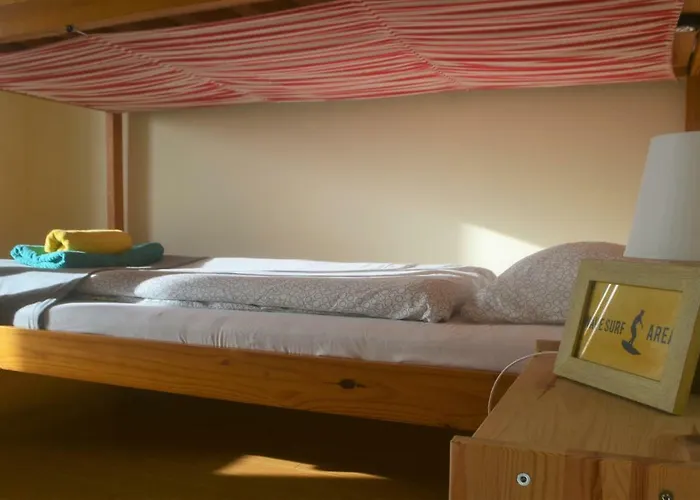 Surf House * Baleal